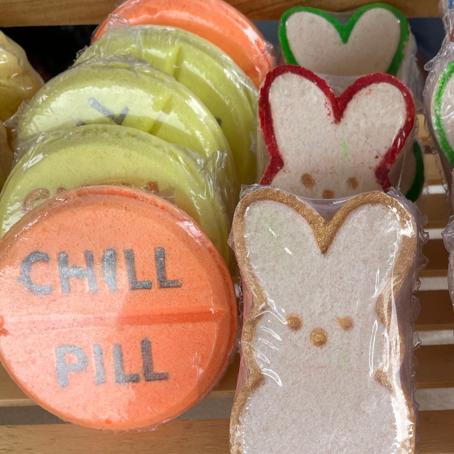 CHILL PILL bath bomb mould/mold for DIY bathbombs homemade