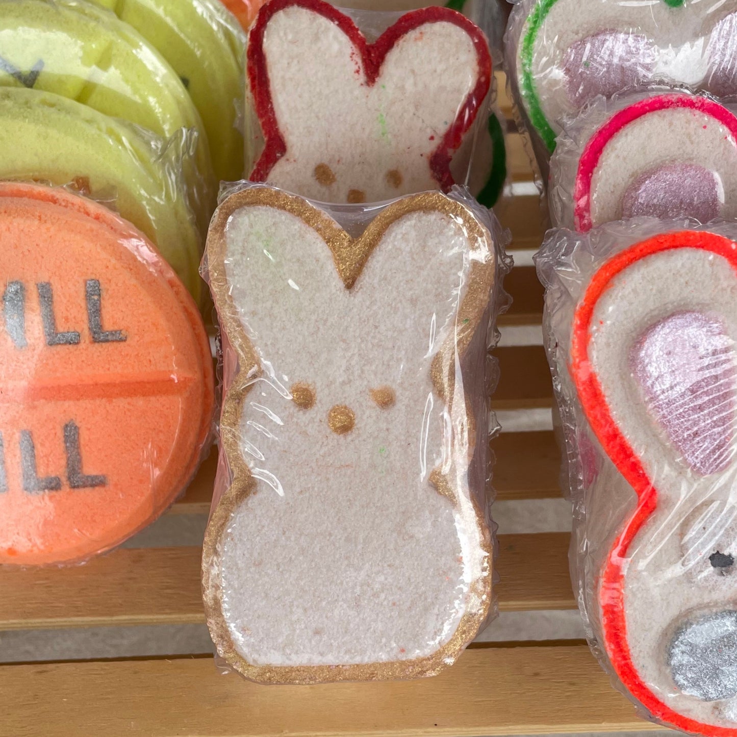 MARSHMALLOW BUNNY bath bomb mould/mold for DIY bathbombs homemade