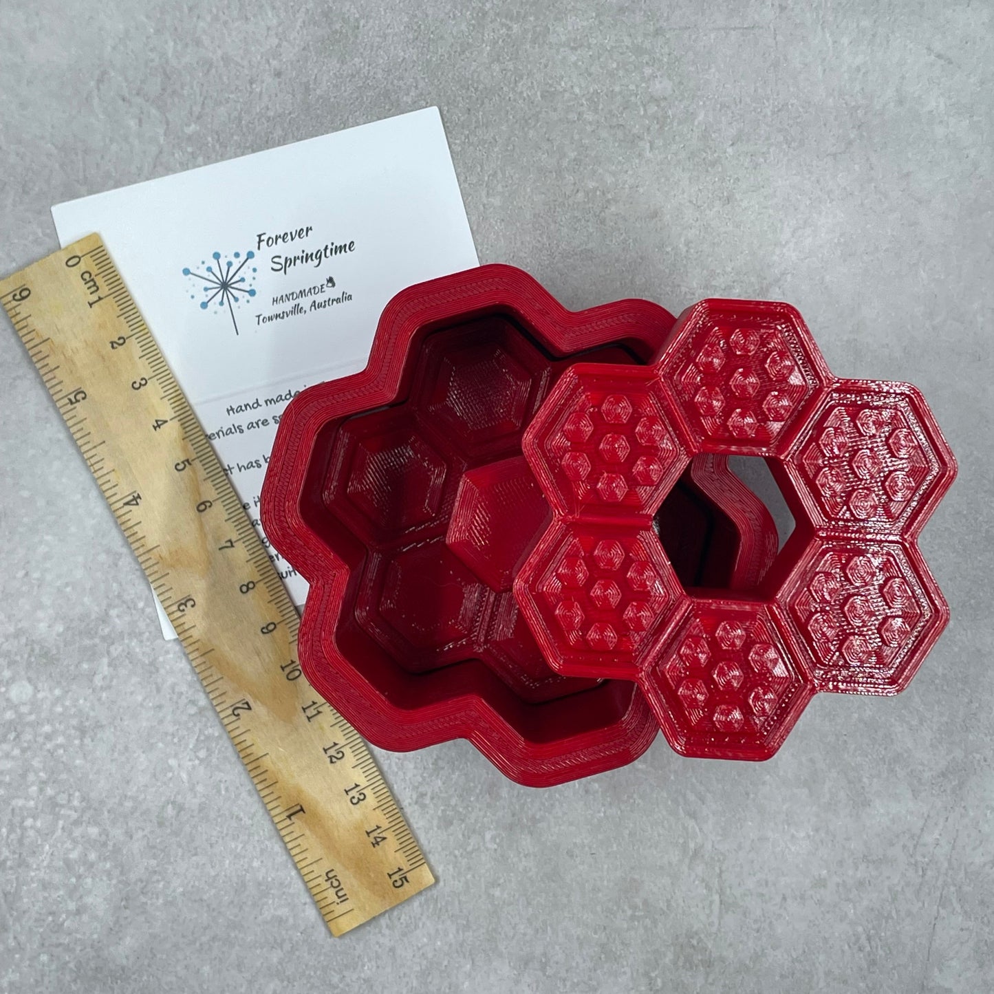 HONEYCOMB breakaway bath bomb mould/mold for DIY bathbombs homemade