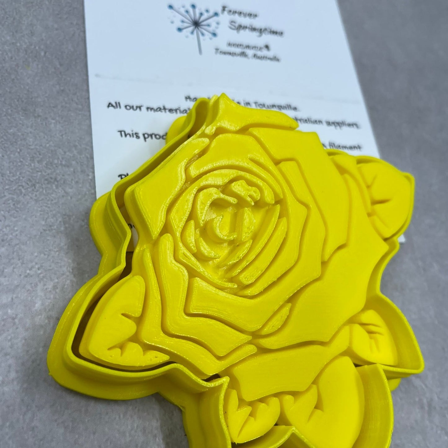 Pointer ROSE Cutter and Debosser Stamp: Art, Baking, Craft