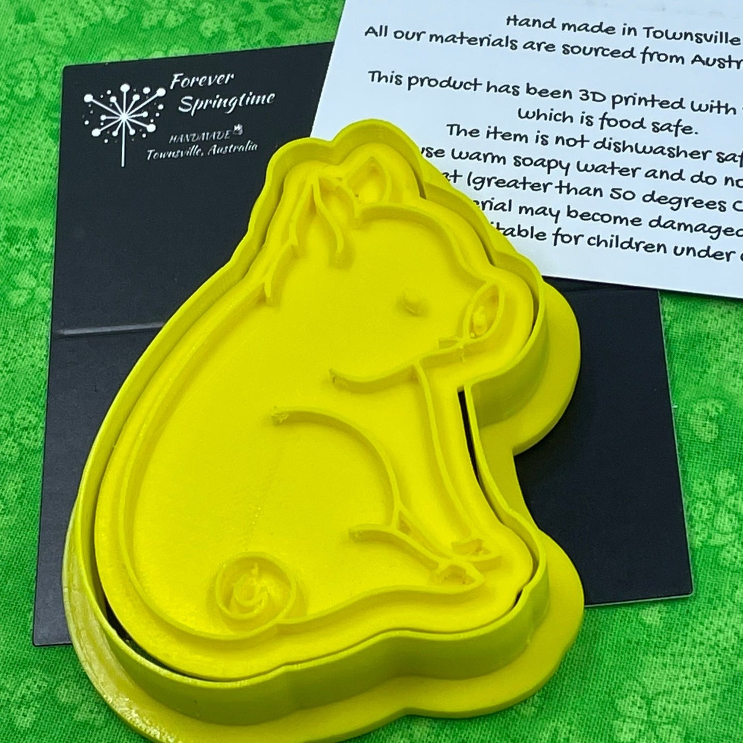 PIG Cookie Cutter and Embosser Stamp for Fondant / Polymer Clay / Clay / Plasticine