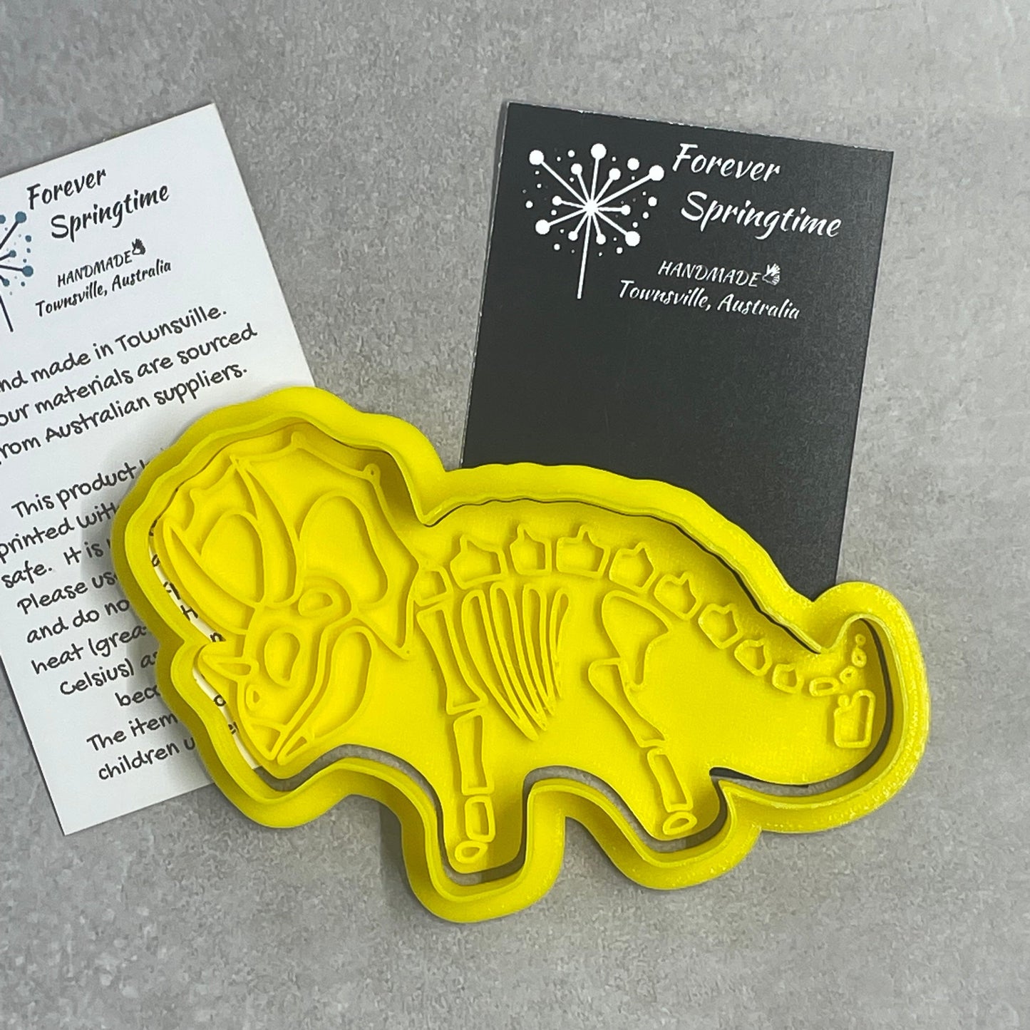 TRICERATOPS FOSSIL Cookie Cutter and Embosser Stamp: Art, Baking, Craft