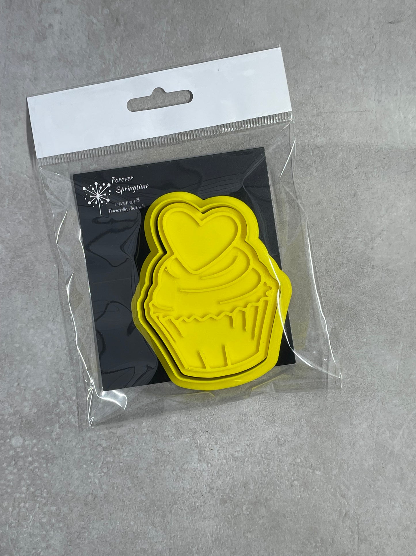 Love CUPCAKE Cookie Cutter and Embosser Stamp for Fondant / Polymer Clay / Clay / Plasticine